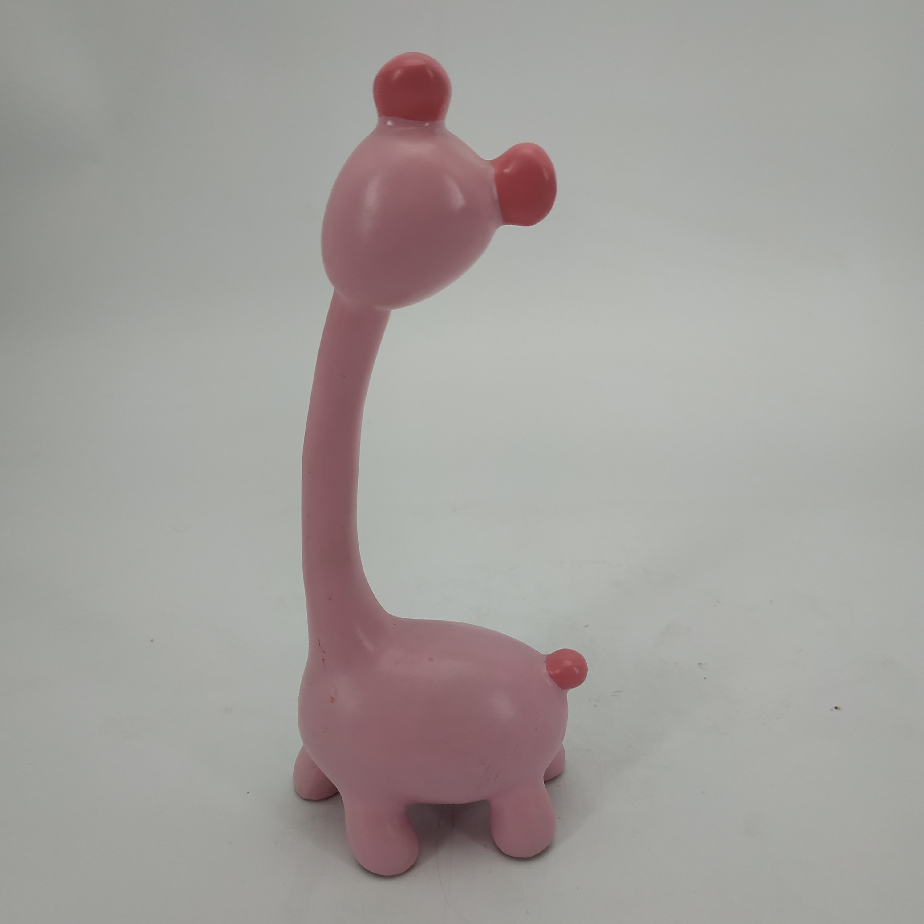 環境に優しいカスタムメイドのウェルカムホーム装飾用漫画風鹿像 - Crafting Resin のレビューと価格